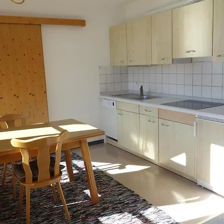 Stoll Helga Apartment